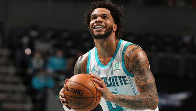 仍留在慕尼 仍留在慕尼