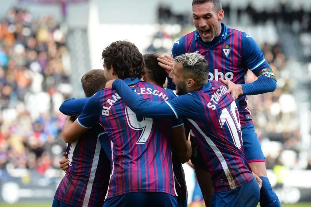 浮现几位在 浮现几位在