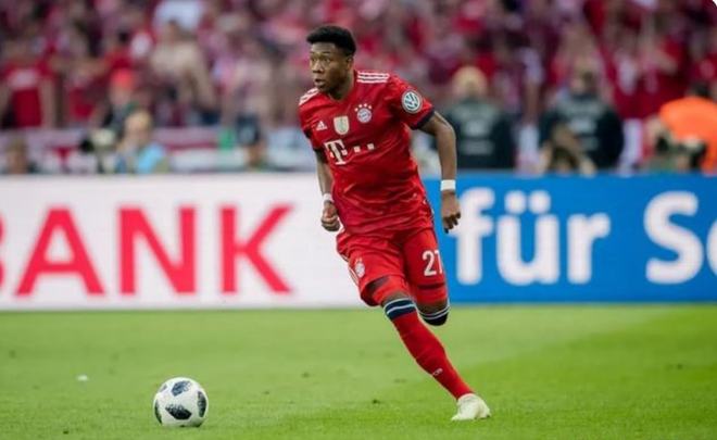 体育评述员 体育评述员