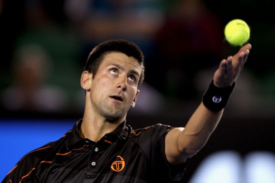 了冷静与坚 了冷静与坚